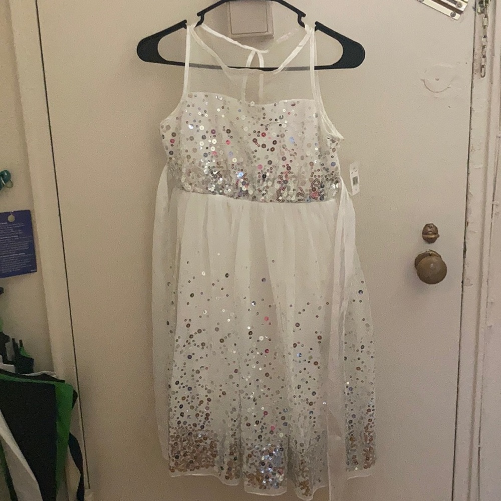Girls dress